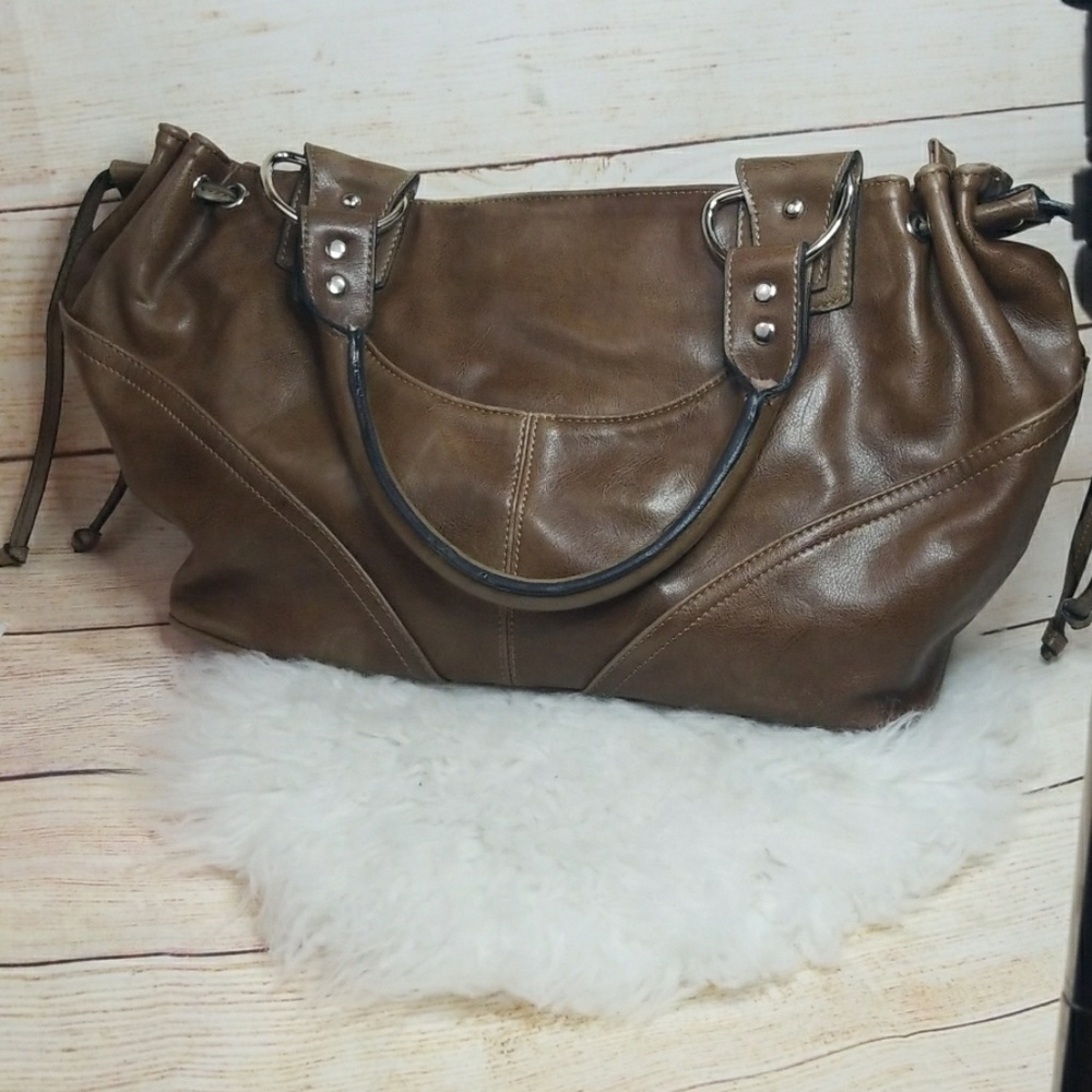 Rina Rich brown leather shoulder bag handbag